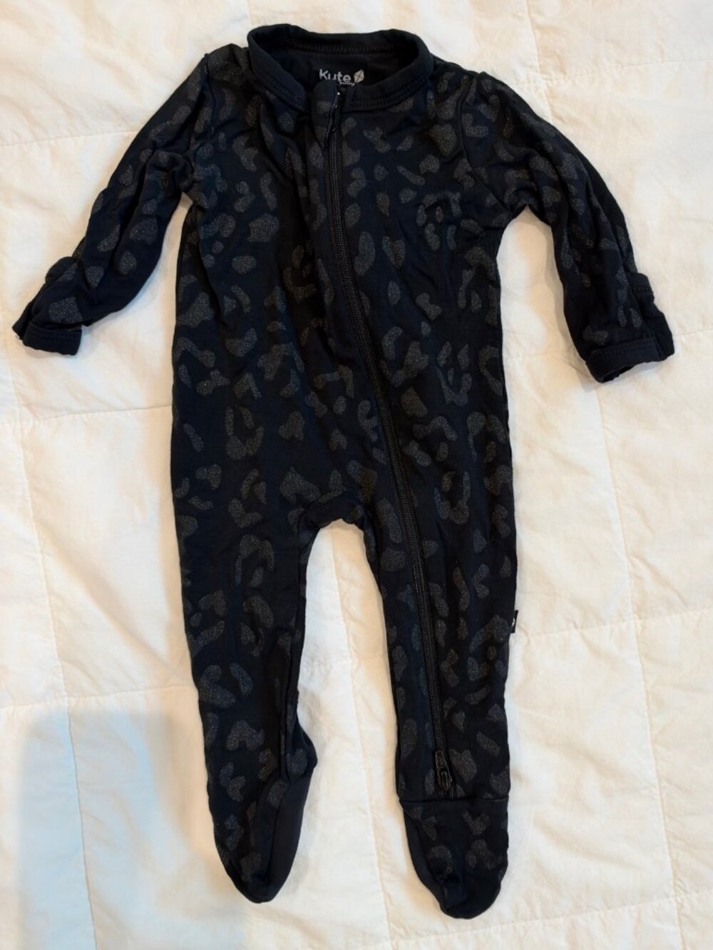 Kyte Baby Black Glitter Leopard Zip Footie Newborn NB
